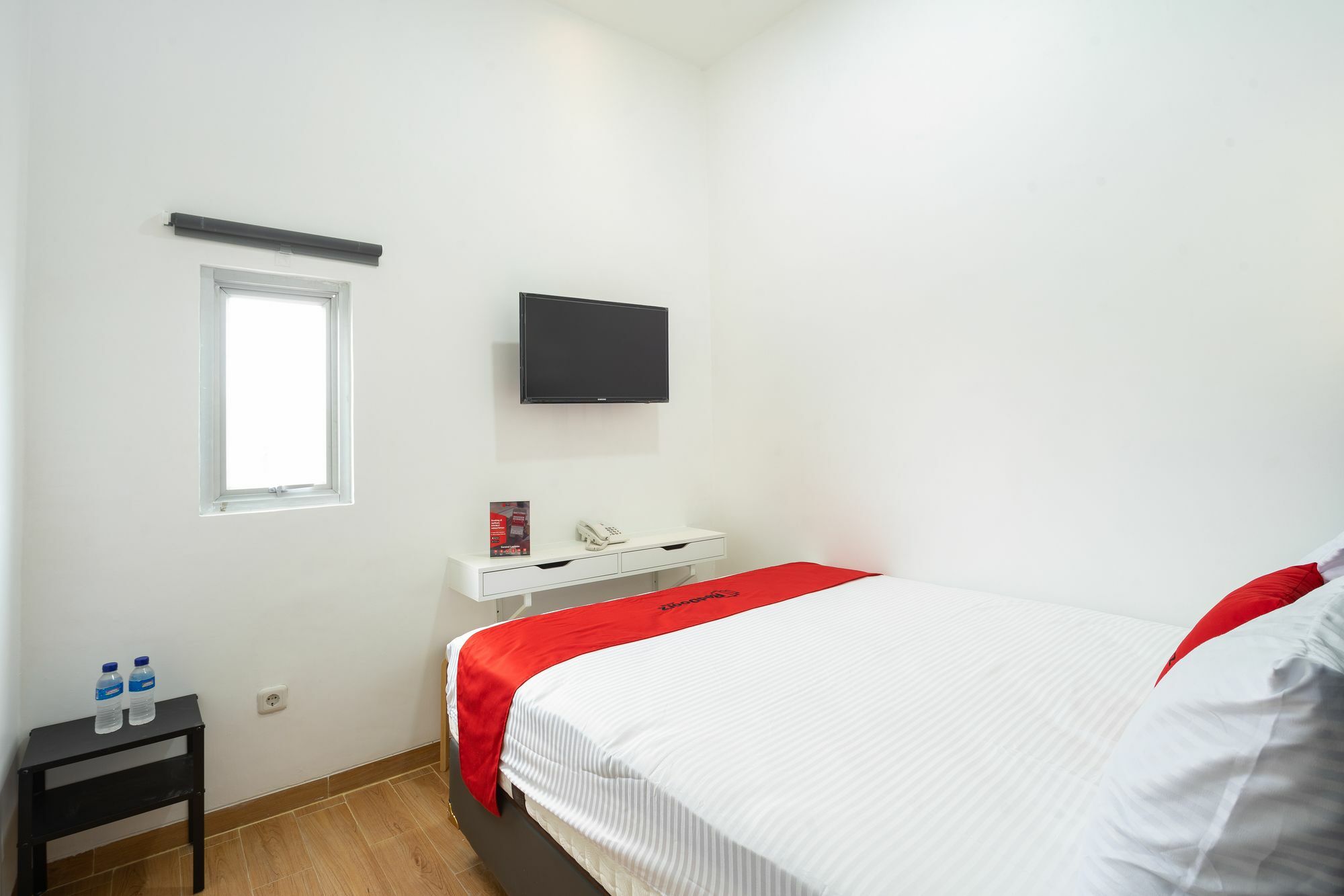 Reddoorz Plus @ Danau Sunter Utara Jakarta Kültér fotó